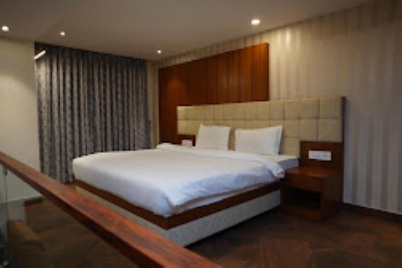 Hotel Mintella , Varanasi